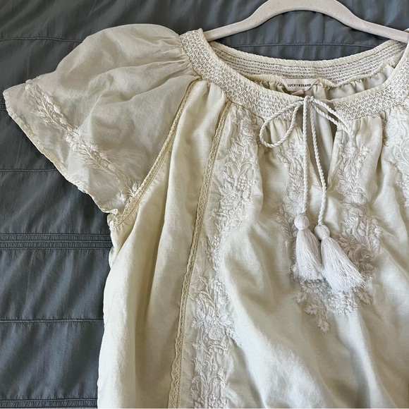 Lucky Brand Pale Yellow Sz L Embroidered Blouse EUC - Picture 2 of 7